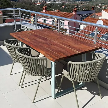 Casa With Sea View Koper